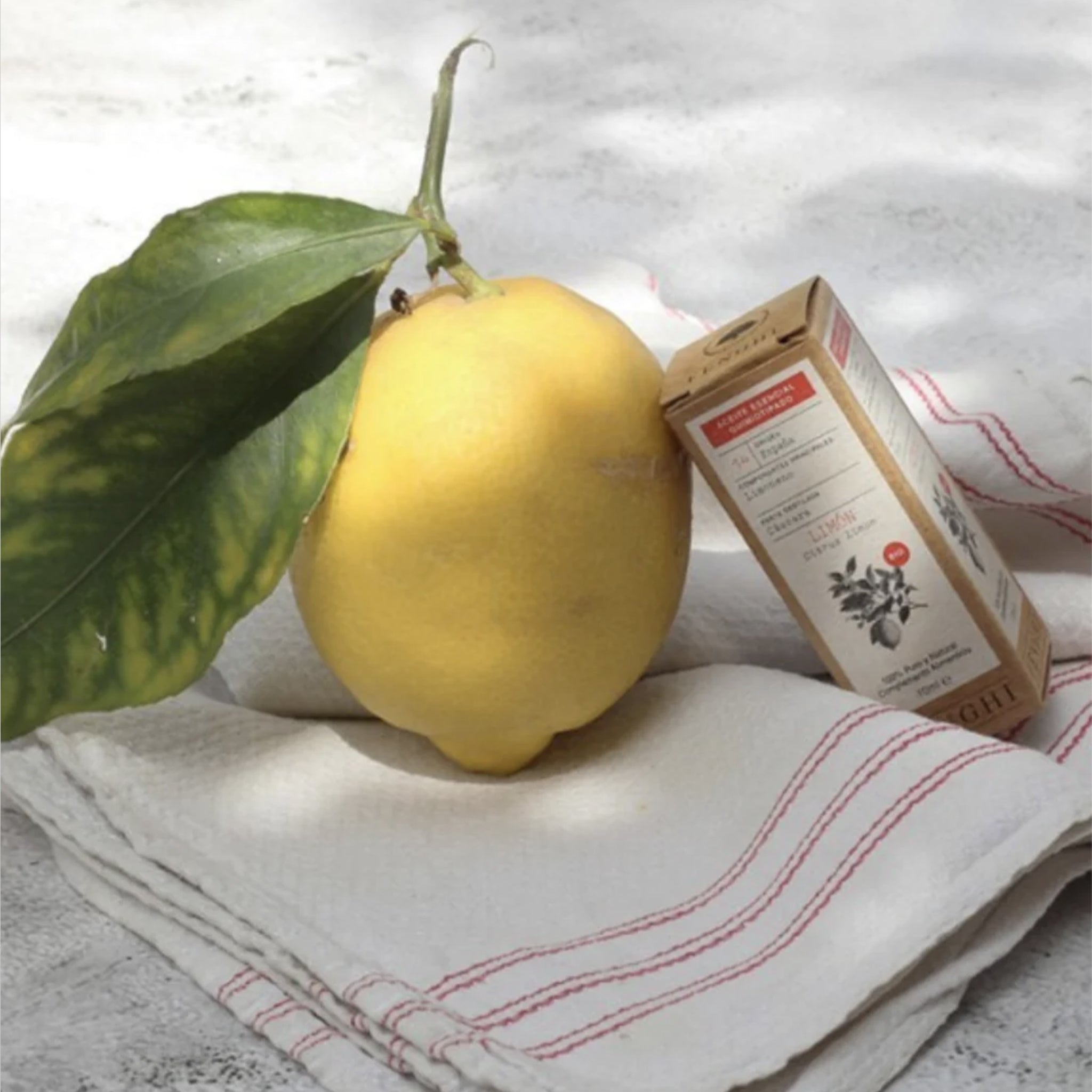 Aceites esenciales Fengui limón