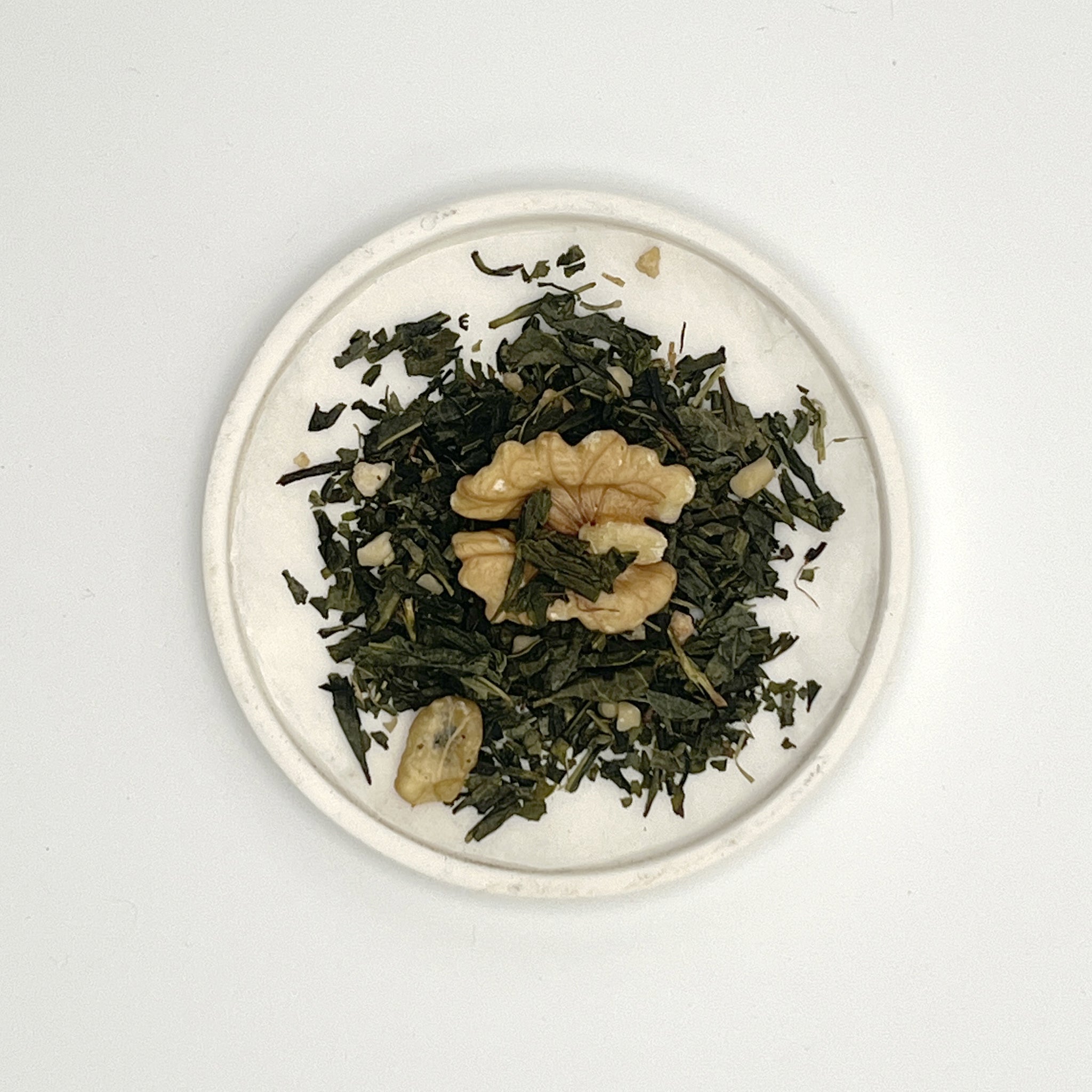 té verde crocante de nueces